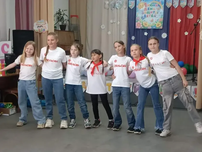 Мы встречаем праздник лета, праздник солнца, праздник света!