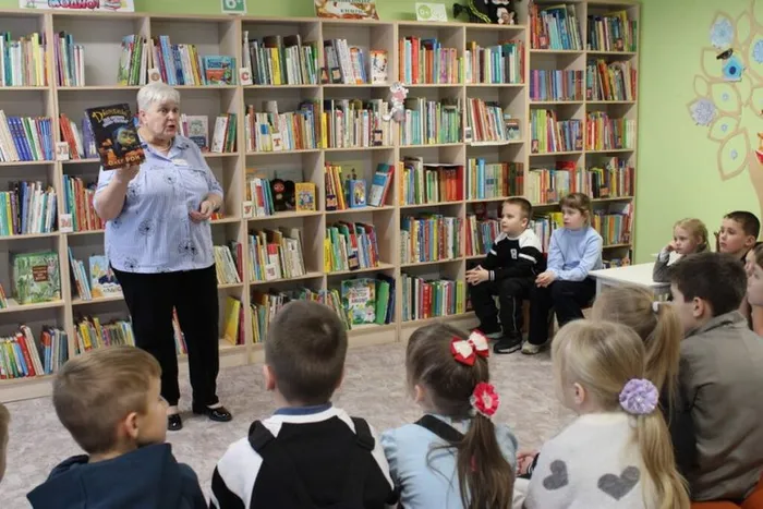 Ребятишки, приходите в гости к книжкам!