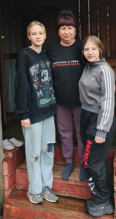 i (85)