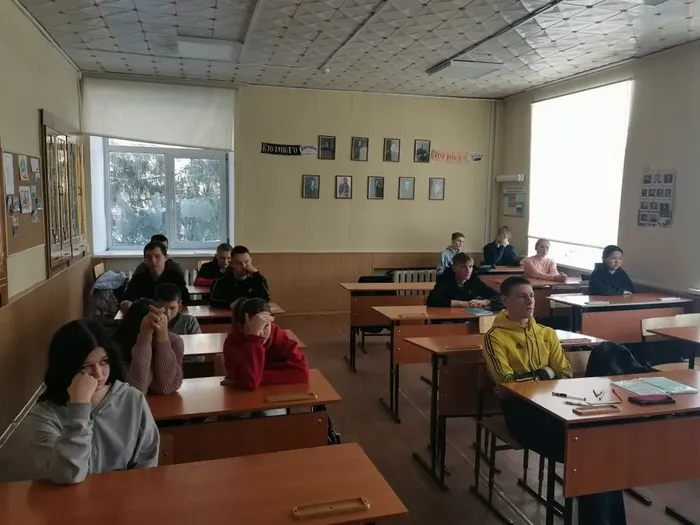 С Днем родного языка !