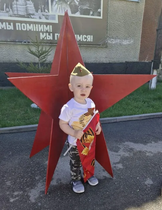 В книжной памяти мгновения войны